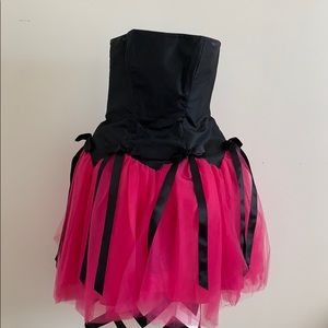 Vintage Betsey Johnson black pink tulle dress